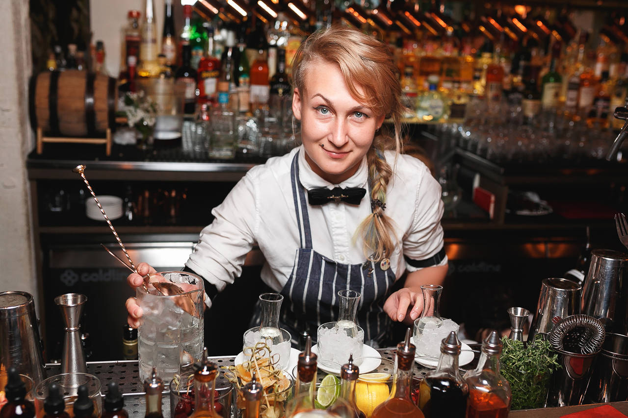 Mosca_Strelka_Bar