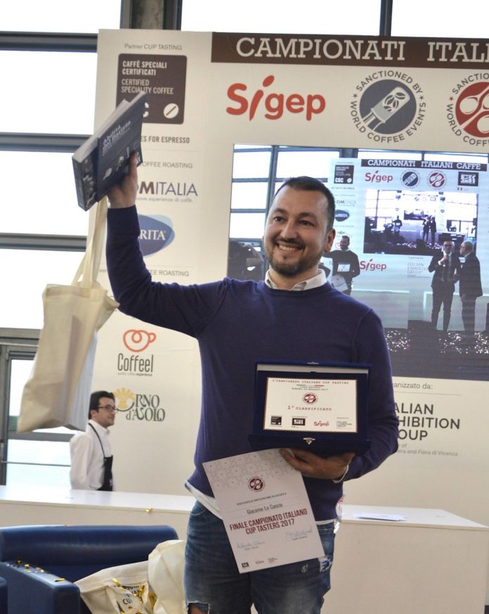 Cup tasting_Giacomo Lo Cascio