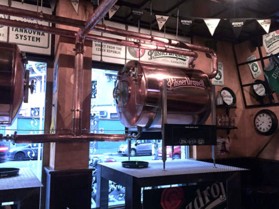 Tank in acciaio ramato da 250 litri per Pilsner Urquell (Birra Peroni-Asahi Europe).
