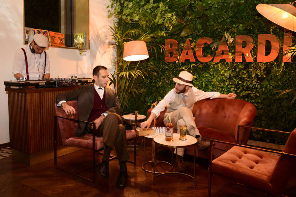 Don Facundo Bacardì Massò e Monsieur Boutillion al Dhole di Milano