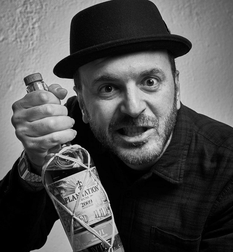 Francesco Pirineo rum Plantation