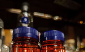 Messenger o WhatsApp, ordinare all’Antico Caffè Torinese è facile