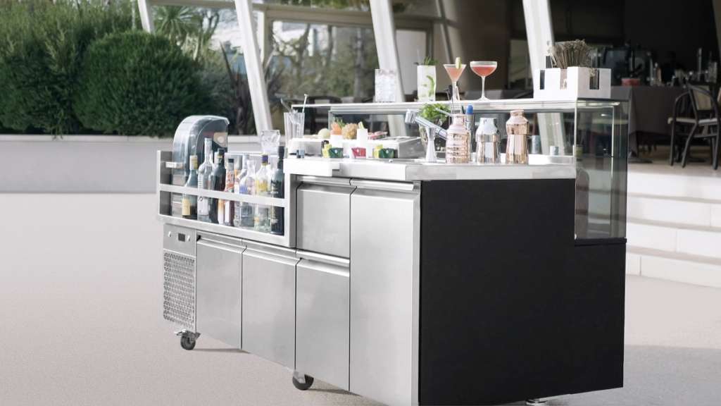 Prisma Cocktail Station