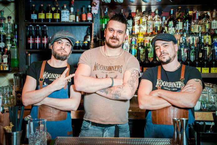 apertura moonshiner_21_01_6634109;2_View