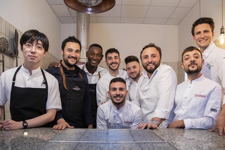 Young chef .Pellegrino con Mattia Pastori. Foto Riccardo Liporace