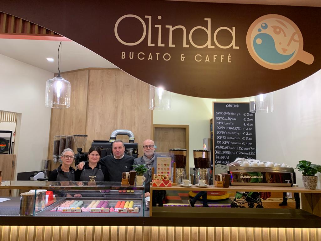 Olinda Bucato & Caffè: da sinistra, Antonella Tinunin, Martina Tesan, Paolo Dallagiacoma, Lino Alberini