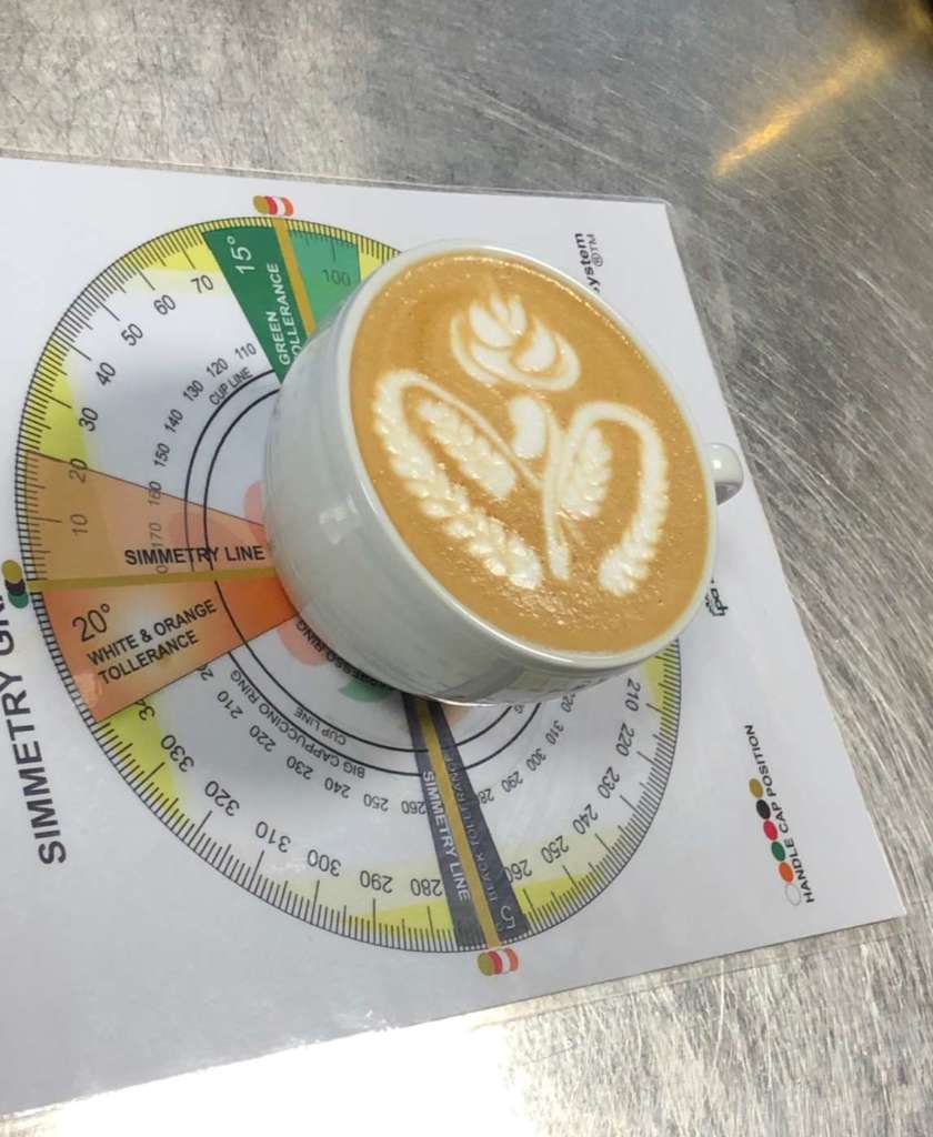 Figura livello oro firmata da Emanuela Fensore