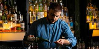 Federico Graziani, head Bar Tender Cocktail Bar Vilòn -CreditAlbertoBlasetti