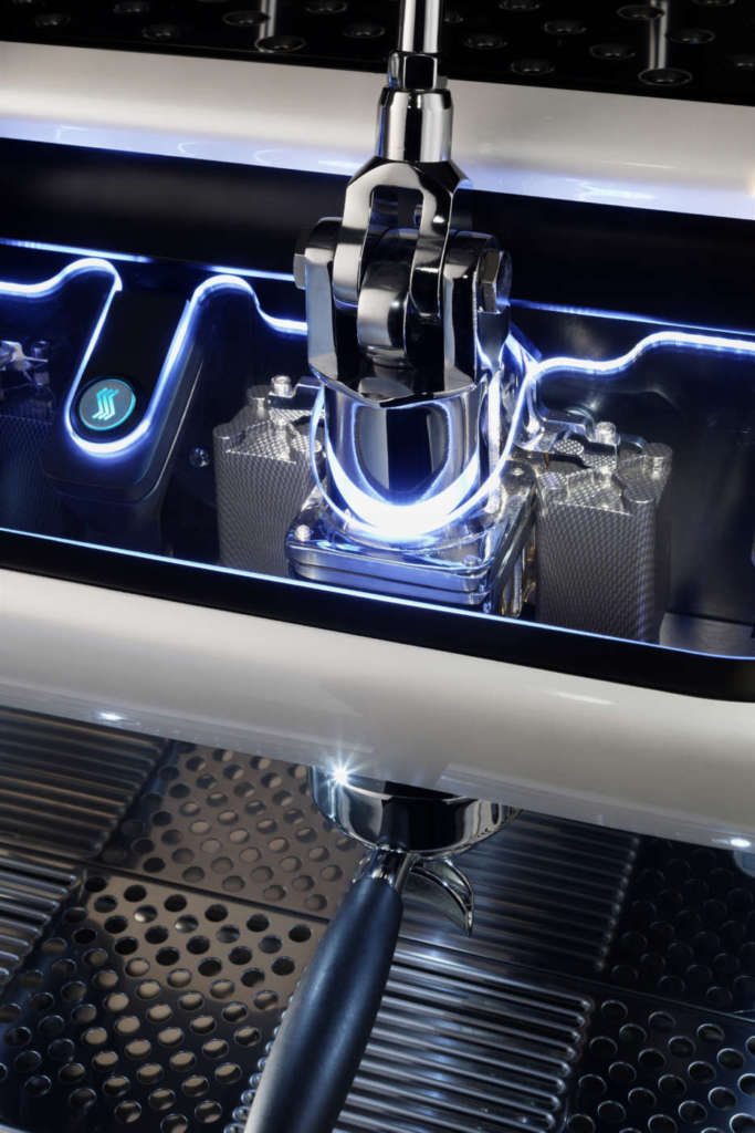 Dettaglio macchina a leva V6