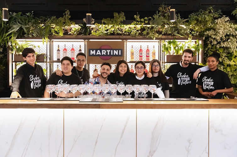 Shake Your Future 2024_Students & Simone Pifferi