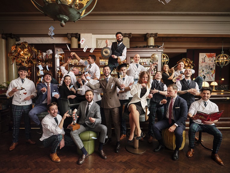 Londra Scarfes - team