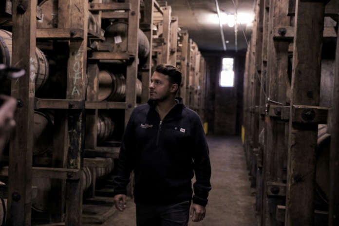 Ross & Squibb Master Distiller Ian Stirsman-10-22