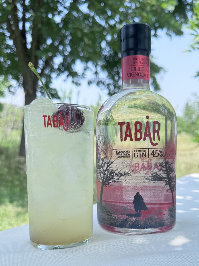 Gin Tabar cocktail