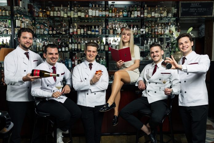 Antique American Bar team Antique American Bar team