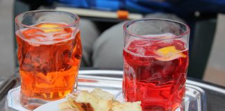 Aperitivo semplice Foto di Jana da Pixabay