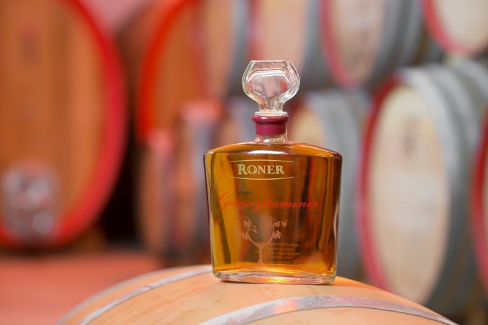Grappa Gewürztraminer Riserva Roner