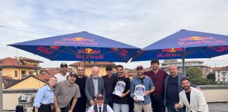 Red Bull Bar Staff Arena gruppo