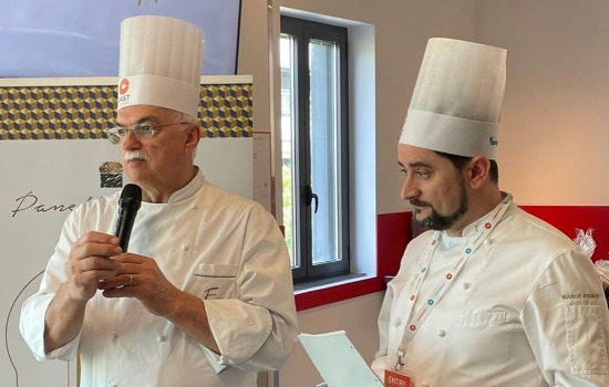 2022-06-22_08h52_55 Panettone Day 2022