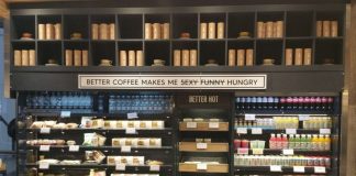 Costa_Group- parete attrezzata