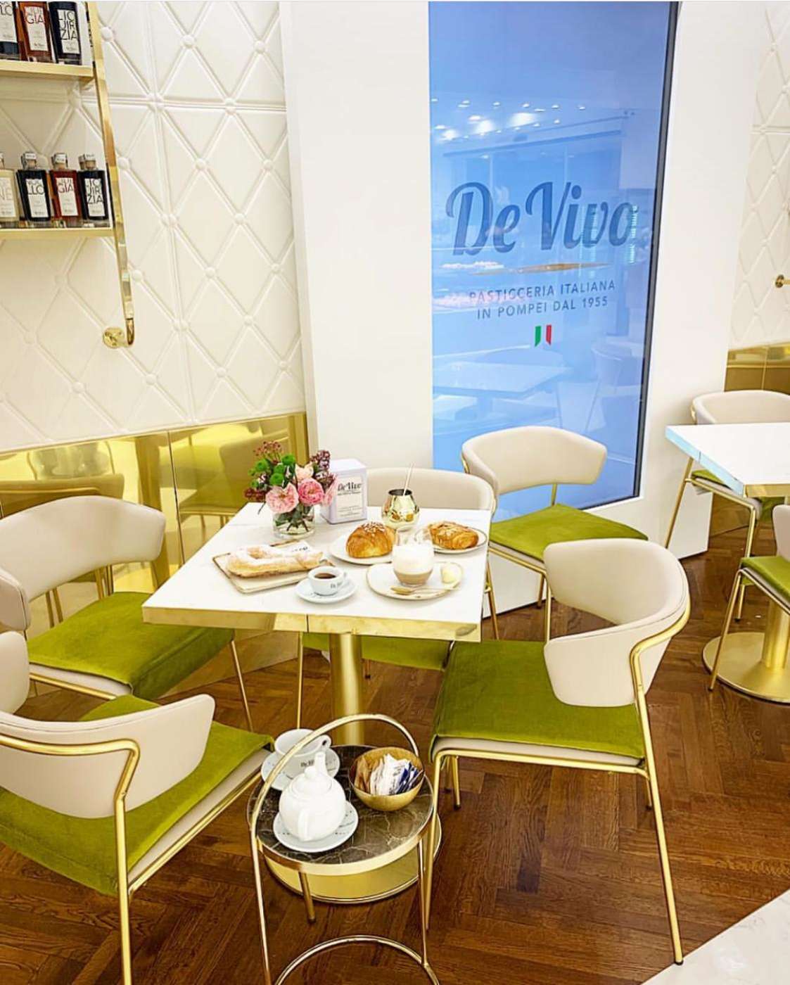 Location Pasticceria De Vivo