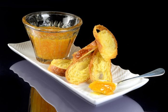 PasticceriaNuovoMondoMarmellata-arancio-e-briosch-1