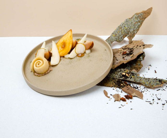 W50BR19-The-World's-Best-Pastry-Chef-Pear-and-Tea