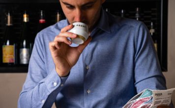 Caffè Agust Torrefazione dell’anno nella Guida Caffè e Torrefazioni d’Italia 2026 Giovanni Corsini, sessione di assaggio