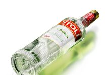 A Molinari la distribuzione dei distillati di Stoli Group Molinari Stoli