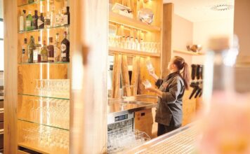 Perché scegliere i sistemi di lavaggio Winterhalter Winterhalter apertura