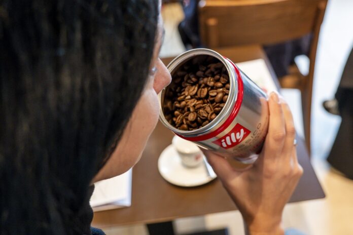 illycaffè _SECONDA CHANCE (2) illycaffè _SECONDA CHANCE (2)