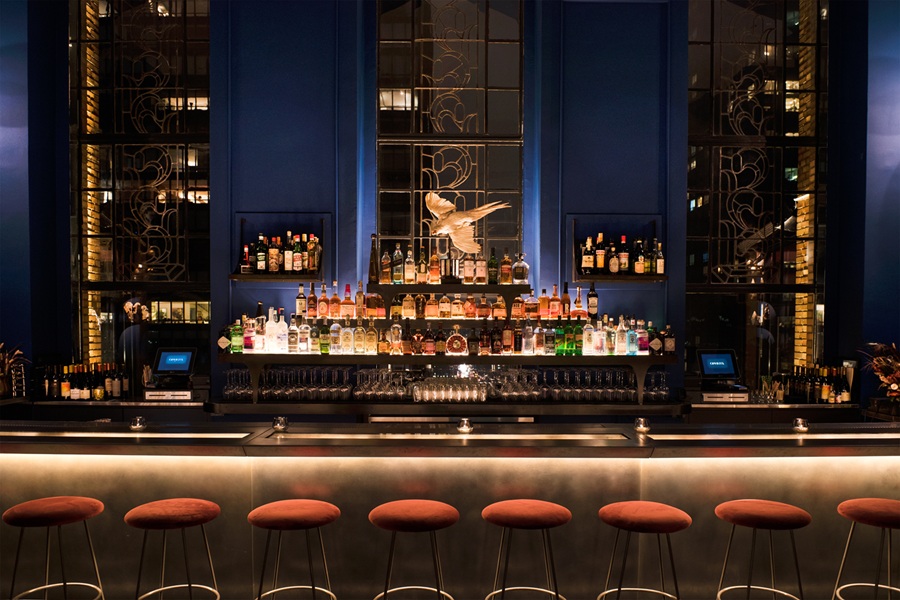 Ophelia Lounge: cocktail d’autore al rooftop più Art Deco di New York