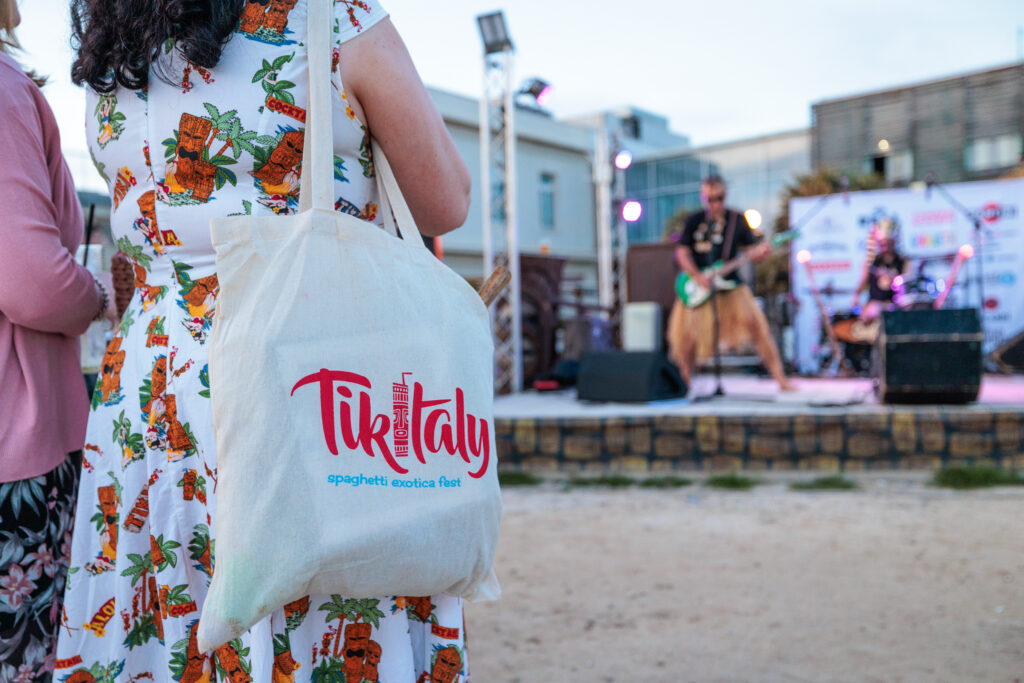 A Livorno torna Tikitaly tra mixology d’autore e cultura tropicale