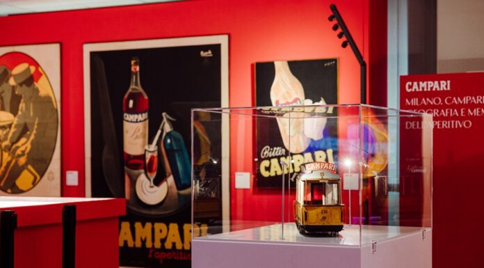 Milano in Rosso, dove gli archivi diventano aperitivo Campari Apertura_The Red View @chri_torre_5658