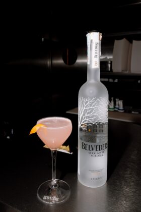 belvedere vodka the cosmo by @dfphoto._15