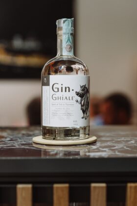 Gin.Ghiale bottiglia