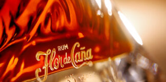 Auguri Flor de Caña! Una bottiglia ultra premium celebra i 135 anni del brand