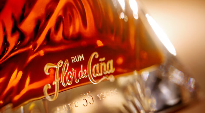 Auguri Flor de Caña! Una bottiglia ultra premium celebra i 135 anni del brand