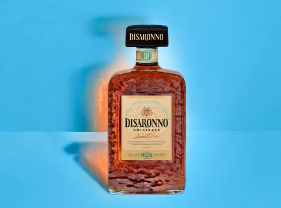 DISARONNO _Nuova Bottiglia ambietata 1_rid
