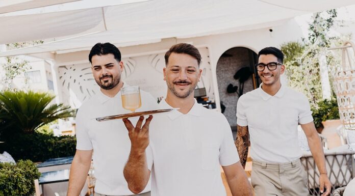 Taormina Cocktail Week, diciassette bar per un romanzo liquido Taormina Cocktail Week team vincitore apertura