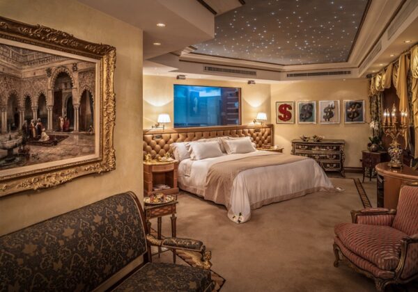 Tiepolo Lounge Ph Antonio Saba - Penthouse Suite . - Courtesy of Cavalieri, A Waldorf Astoria Hotel
