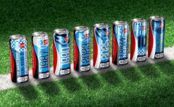 Coca-Cola festeggia i 100 anni del Napoli con una collezione limited edition Coca-Cola Napoli