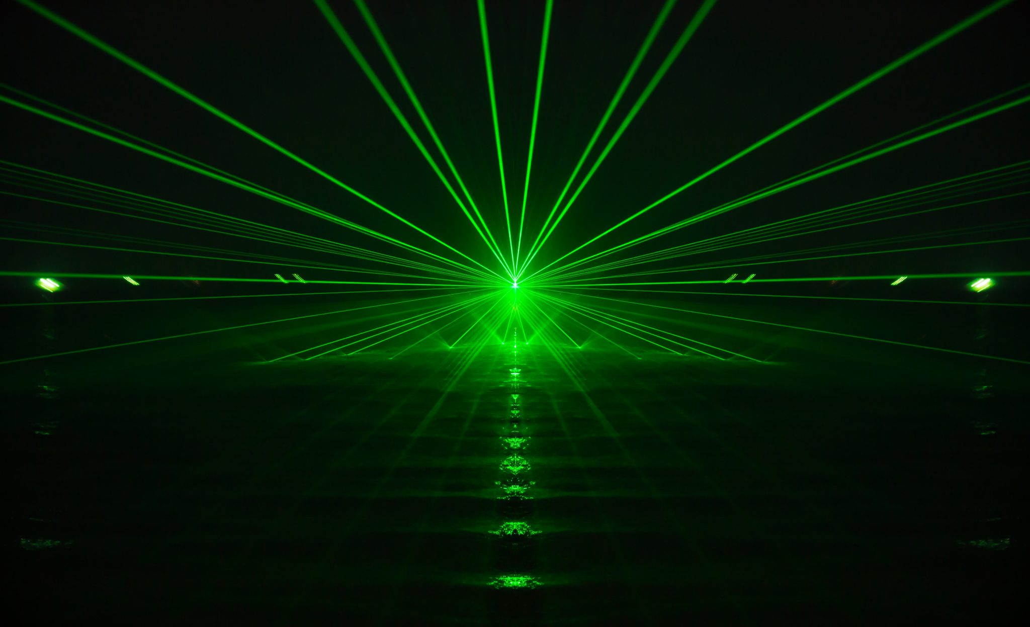 Un laser a cristallo per sensori più sicuri e tecnologie più intelligenti