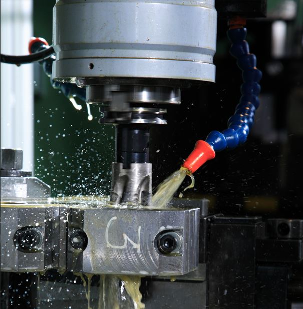 Foratura metallica: precisione, sfide e tecnologie per realizzare fori perfetti