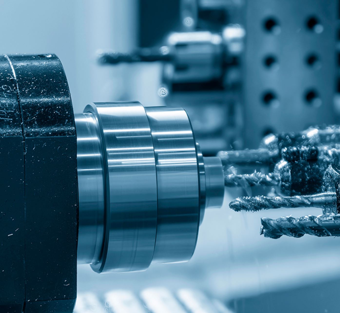 Stabilità, controllo e molto altro | Tutti i vantaggi del tornio a fantina mobile