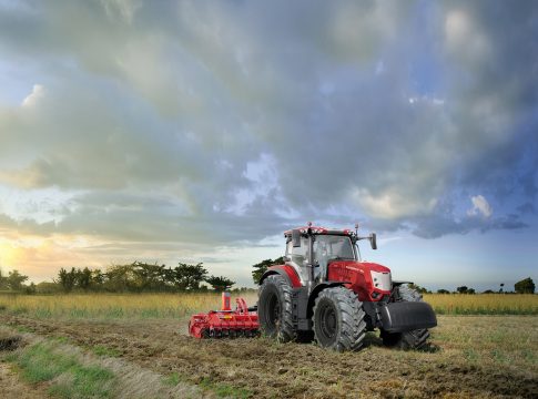 McCormick, nuovo top di gamma per la Serie X8