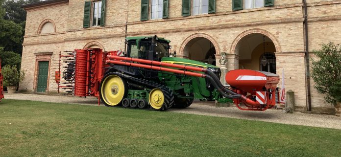 Repetti_Maschio_foto01WEB