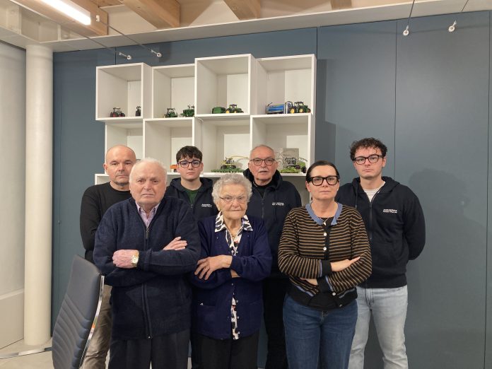 Guandalini_foto01_e_Apertura_foto famiglia