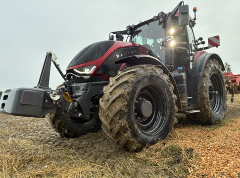 Valtra serie T 236