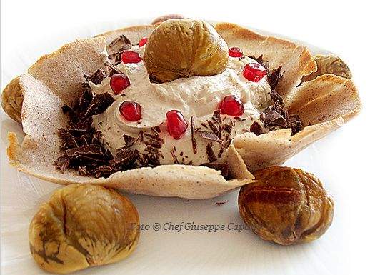 Mousse di castagne e cialde croccanti