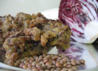 Frittelle di lenticchie e radicchio al limone